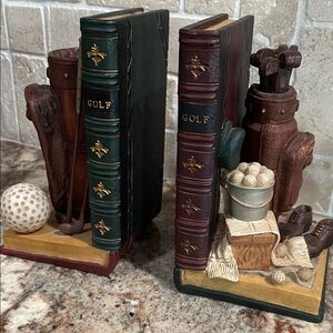 Golf Themed Bookends with Golf Equipment Design